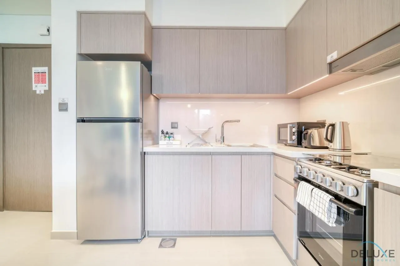 Plush 1Br At Act One Act Two Tower 2 Downtown Dubai By Deluxe Holiday Homes Apartment